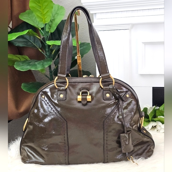 Yves Saint Laurent Handbags - 🔥🔥Beautiful Condition 🔥 😍 Authentic YVES  Saint Laurent